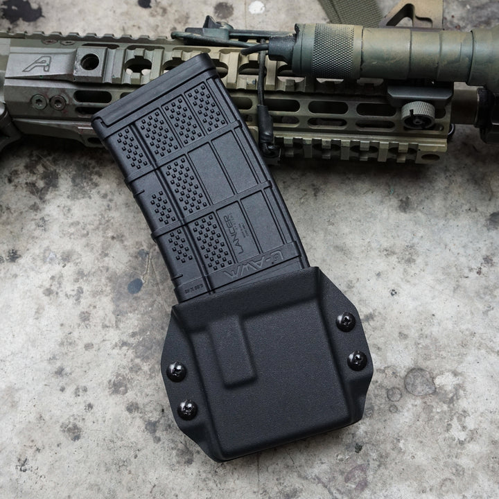 AR-15 Mag Carrier